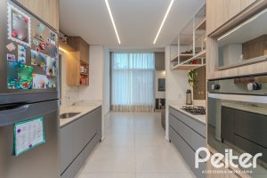 Casa à venda com 155m², 3 dormitórios, 3 suítes, 2 vagas, no bairro Espírito Santo em Porto Alegre