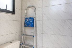 Casa à venda com 120m², 3 dormitórios, 1 suíte, 2 vagas, no bairro Tristeza em Porto Alegre