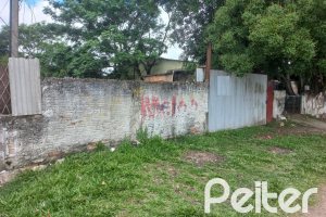 Terreno à venda com 1355m², no bairro Camaquã em Porto Alegre