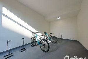 Apartamento à venda com 82m², 3 dormitórios, 1 suíte, 2 vagas, no bairro Tristeza em Porto Alegre