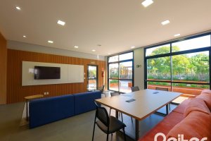 Apartamento à venda com 82m², 3 dormitórios, 1 suíte, 2 vagas, no bairro Tristeza em Porto Alegre