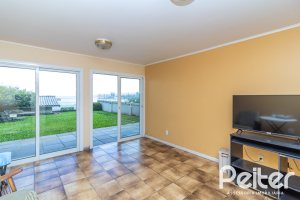 Casa à venda com 389m², 4 dormitórios, 2 suítes, 4 vagas, no bairro Vila Assunção em Porto Alegre