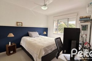 Apartamento à venda com 49m², 1 dormitório, 1 vaga, no bairro Tristeza em Porto Alegre