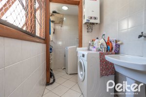 Apartamento à venda com 85m², 3 dormitórios, 1 suíte, 2 vagas, no bairro Ipanema em Porto Alegre