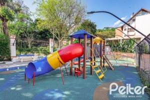 Apartamento à venda com 85m², 3 dormitórios, 1 suíte, 2 vagas, no bairro Ipanema em Porto Alegre