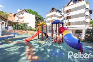 Apartamento à venda com 85m², 3 dormitórios, 1 suíte, 2 vagas, no bairro Ipanema em Porto Alegre