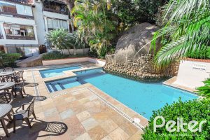 Apartamento à venda com 85m², 3 dormitórios, 1 suíte, 2 vagas, no bairro Ipanema em Porto Alegre