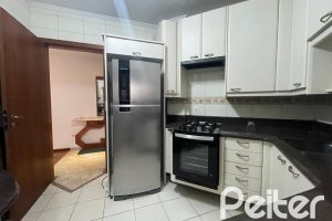 Apartamento à venda com 116m², 3 dormitórios, 1 suíte, 2 vagas, no bairro Tristeza em PORTO ALEGRE
