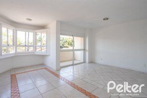 Apartamento à venda com 85m², 2 dormitórios, 1 suíte, 1 vaga, no bairro Ipanema em Porto Alegre