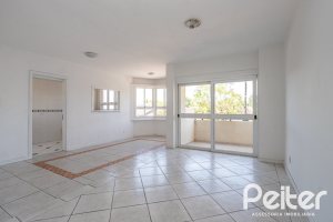 Apartamento à venda com 85m², 2 dormitórios, 1 suíte, 1 vaga, no bairro Ipanema em Porto Alegre