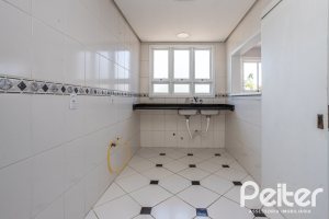 Apartamento à venda com 85m², 2 dormitórios, 1 suíte, 1 vaga, no bairro Ipanema em Porto Alegre