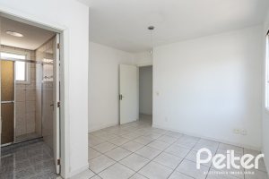 Apartamento à venda com 85m², 2 dormitórios, 1 suíte, 1 vaga, no bairro Ipanema em Porto Alegre