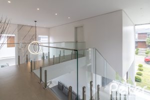 Casa em Condomínio à venda com 309m², 3 dormitórios, 2 suítes, 4 vagas, no bairro Alphaville em PORTO ALEGRE