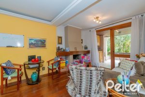 Apartamento à venda com 142m², 3 dormitórios, 1 suíte, 2 vagas, no bairro Ipanema em Porto Alegre