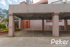 Apartamento à venda com 142m², 3 dormitórios, 1 suíte, 2 vagas, no bairro Ipanema em Porto Alegre