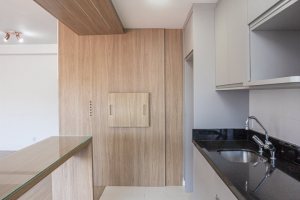 Apartamento à venda com 94m², 3 dormitórios, 1 suíte, 2 vagas, no bairro Ipanema em Porto Alegre