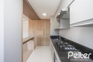Apartamento à venda com 94m², 3 dormitórios, 1 suíte, 2 vagas, no bairro Ipanema em Porto Alegre