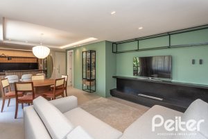 Apartamento à venda com 112m², 3 dormitórios, 3 suítes, 2 vagas, no bairro Cristal em Porto Alegre