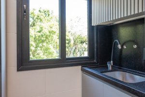 Apartamento à venda com 112m², 3 dormitórios, 3 suítes, 2 vagas, no bairro Cristal em Porto Alegre