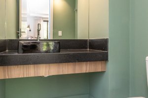 Apartamento à venda com 112m², 3 dormitórios, 3 suítes, 2 vagas, no bairro Cristal em Porto Alegre