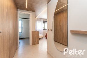 Apartamento à venda com 112m², 3 dormitórios, 3 suítes, 2 vagas, no bairro Cristal em Porto Alegre