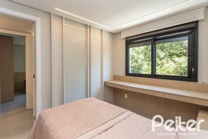 Apartamento à venda com 112m², 3 dormitórios, 3 suítes, 2 vagas, no bairro Cristal em Porto Alegre