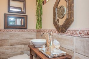 Casa em Condomínio à venda com 220m², 3 dormitórios, 1 suíte, 3 vagas, no bairro Ipanema em Porto Alegre