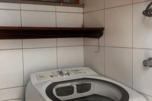 Casa à venda com 155m², 3 dormitórios, 3 vagas, no bairro Ipanema em Porto Alegre