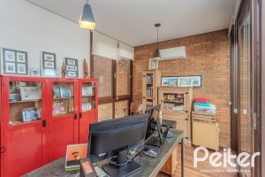 Casa em Condomínio à venda com 336m², 4 dormitórios, 4 suítes, 4 vagas, no bairro Terra Ville em PORTO ALEGRE