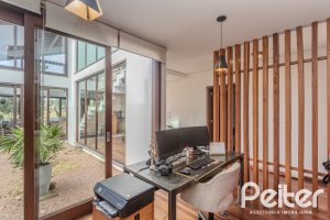 Casa em Condomínio à venda com 336m², 4 dormitórios, 4 suítes, 4 vagas, no bairro Terra Ville em PORTO ALEGRE