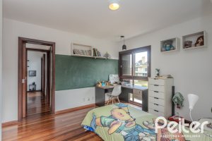 Casa em Condomínio à venda com 336m², 4 dormitórios, 4 suítes, 4 vagas, no bairro Terra Ville em PORTO ALEGRE