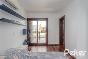 Casa em Condomínio à venda com 336m², 4 dormitórios, 4 suítes, 4 vagas, no bairro Terra Ville em PORTO ALEGRE