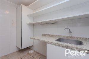 Casa à venda com 225m², 4 dormitórios, 4 suítes, 4 vagas, no bairro Espírito Santo em Porto Alegre