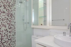 Casa à venda com 225m², 4 dormitórios, 4 suítes, 4 vagas, no bairro Espírito Santo em Porto Alegre