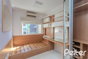 Casa à venda com 225m², 4 dormitórios, 4 suítes, 4 vagas, no bairro Espírito Santo em Porto Alegre