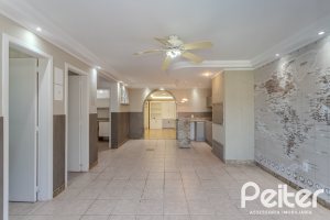 Casa à venda com 225m², 4 dormitórios, 4 suítes, 4 vagas, no bairro Espírito Santo em Porto Alegre