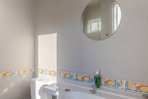 Casa à venda com 265m², 3 dormitórios, 3 suítes, 4 vagas, no bairro Ipanema em Porto Alegre