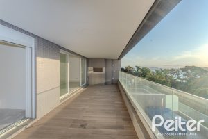 Apartamento à venda com 193m², 3 dormitórios, 3 suítes, 4 vagas, no bairro Tristeza em Porto Alegre