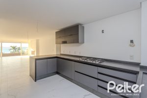 Apartamento à venda com 193m², 3 dormitórios, 3 suítes, 4 vagas, no bairro Tristeza em Porto Alegre