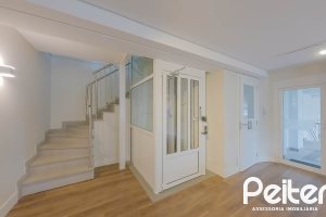 Apartamento à venda com 193m², 3 dormitórios, 3 suítes, 4 vagas, no bairro Tristeza em Porto Alegre