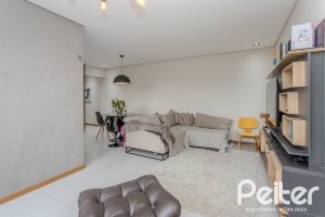 Apartamento à venda com 103m², 3 dormitórios, 1 suíte, 2 vagas, no bairro Cristal em Porto Alegre