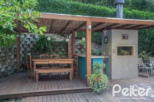 Casa em Condomínio à venda com 182m², 3 dormitórios, 1 suíte, 3 vagas, no bairro Cavalhada em Porto Alegre