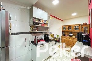 Casa à venda com 182m², 4 dormitórios, 3 suítes, 4 vagas, no bairro Espírito Santo em Porto Alegre