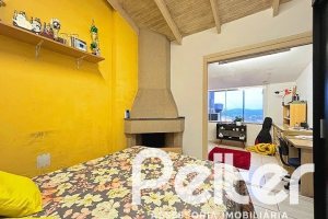 Casa à venda com 182m², 4 dormitórios, 3 suítes, 4 vagas, no bairro Espírito Santo em Porto Alegre
