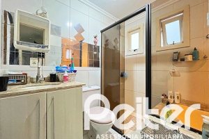 Casa à venda com 182m², 4 dormitórios, 3 suítes, 4 vagas, no bairro Espírito Santo em Porto Alegre