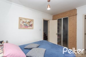 Casa à venda com 182m², 4 dormitórios, 3 suítes, 4 vagas, no bairro Espírito Santo em Porto Alegre