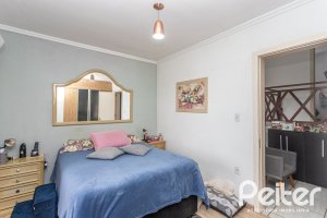 Casa à venda com 182m², 4 dormitórios, 3 suítes, 4 vagas, no bairro Espírito Santo em Porto Alegre