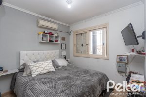 Casa à venda com 182m², 4 dormitórios, 3 suítes, 4 vagas, no bairro Espírito Santo em Porto Alegre