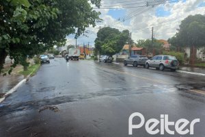 Terreno à venda com 335m², no bairro Cavalhada em Porto Alegre