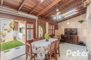 Casa em Condomínio à venda com 175m², 3 dormitórios, 1 suíte, 2 vagas, no bairro Ipanema em PORTO ALEGRE